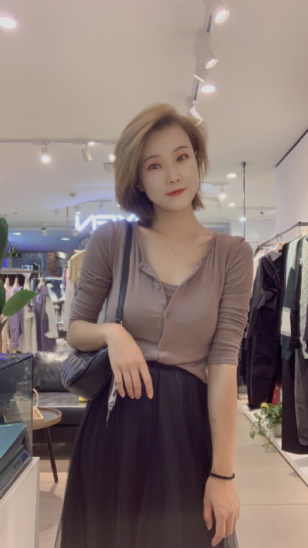 大婷子的第一张照片--甘肃王婆说媒